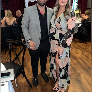 Lulus Floral Maxi with skirt slit